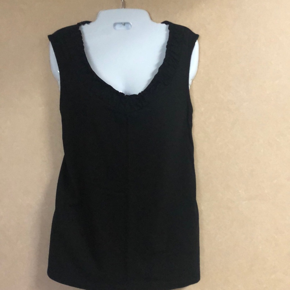 Croft & Barrow black tank with Ruffled neck
